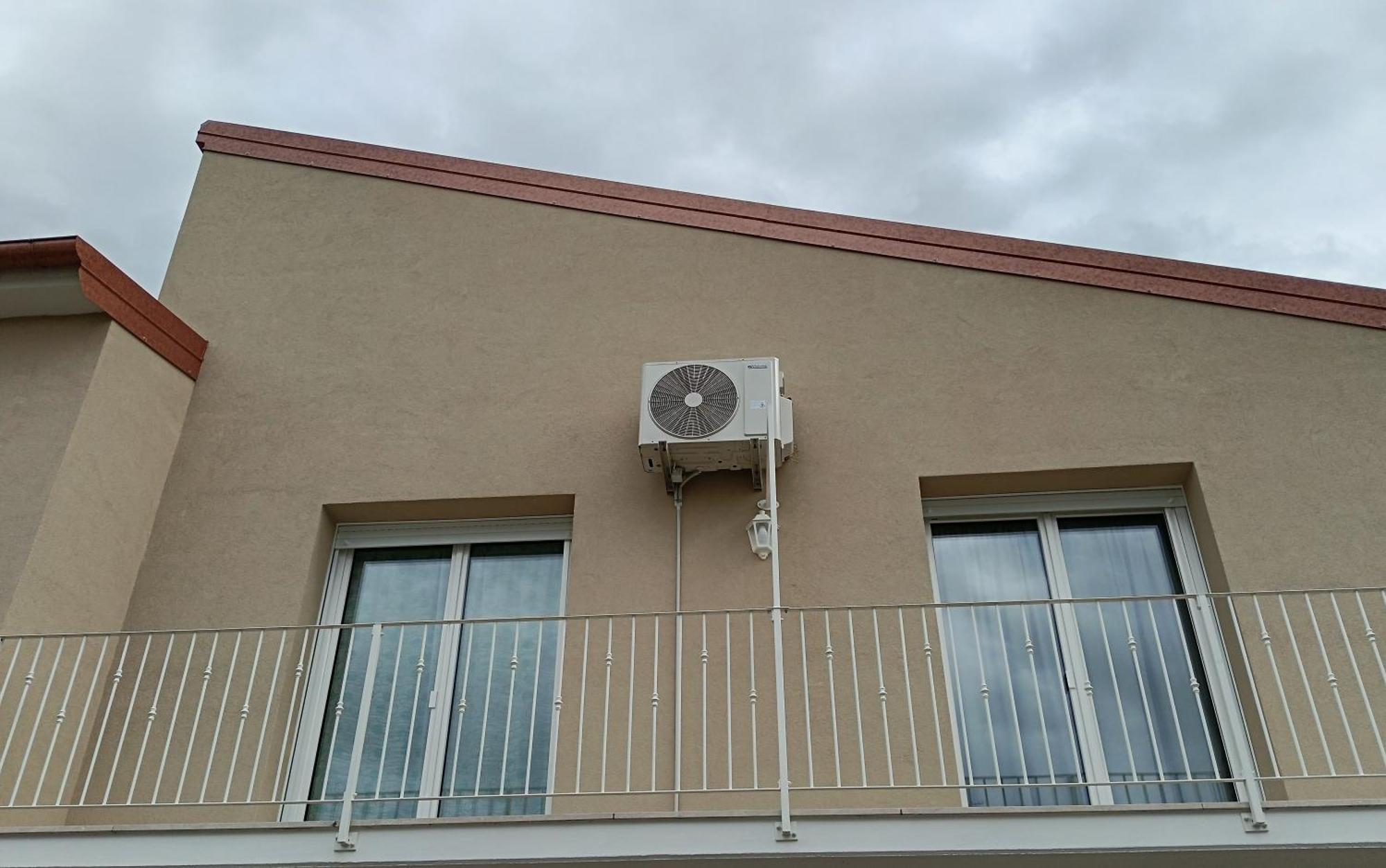 Apartamento A Casa Di Berna E Tere Venturina Terme Exterior foto