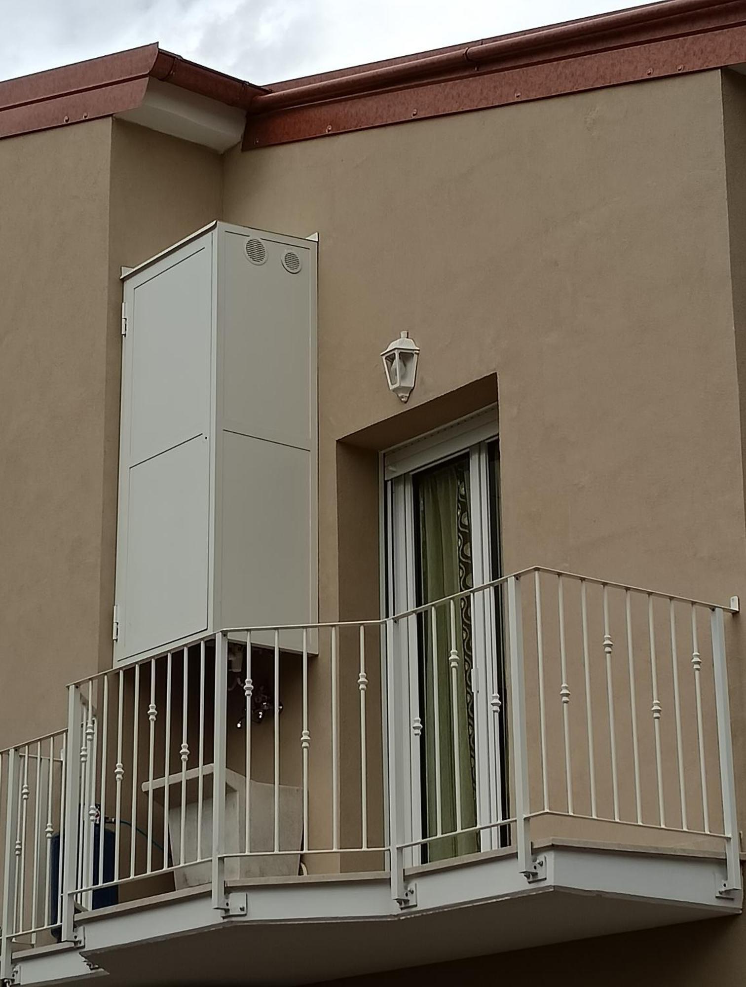 Apartamento A Casa Di Berna E Tere Venturina Terme Exterior foto