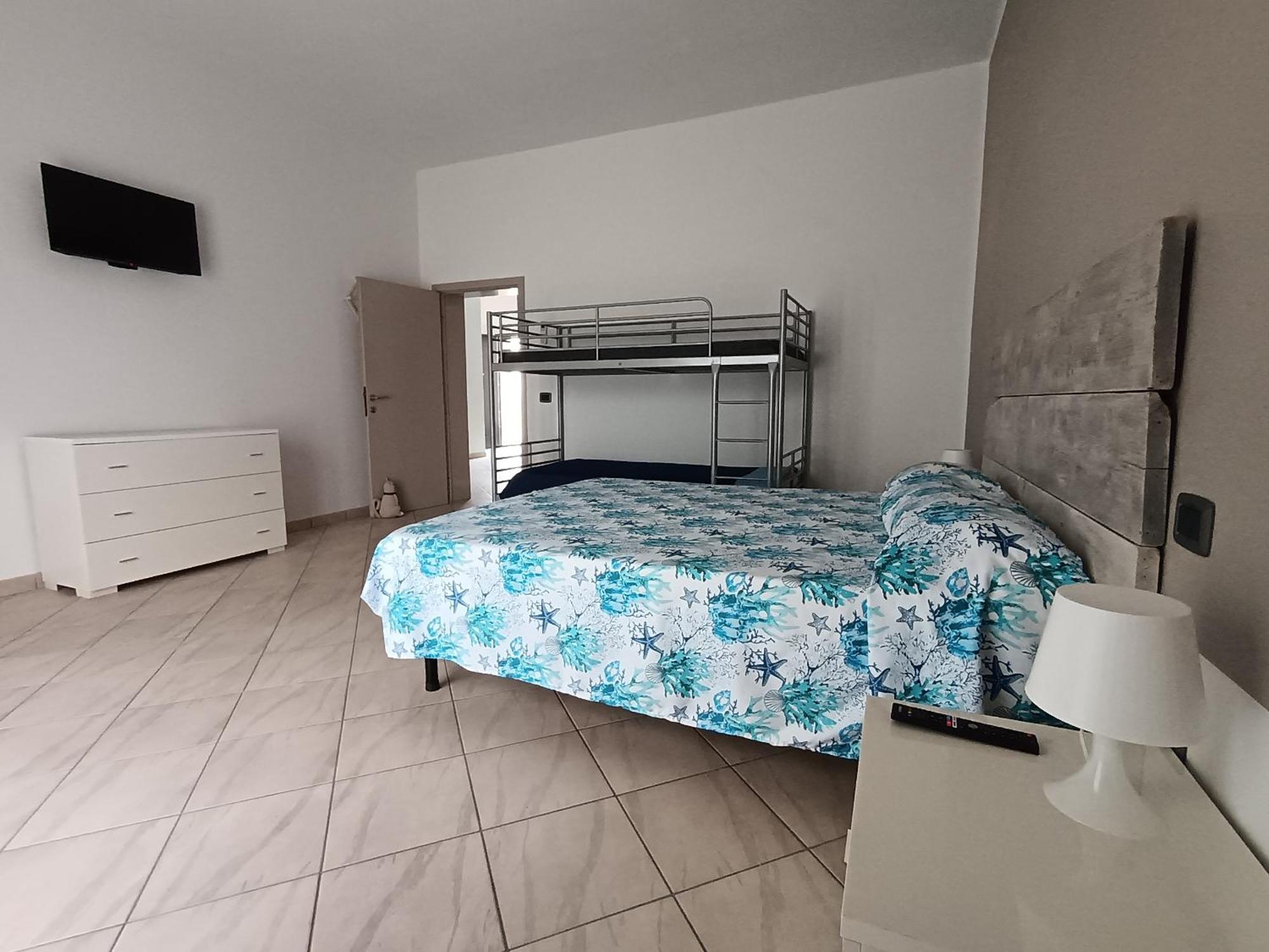Apartamento A Casa Di Berna E Tere Venturina Terme Exterior foto