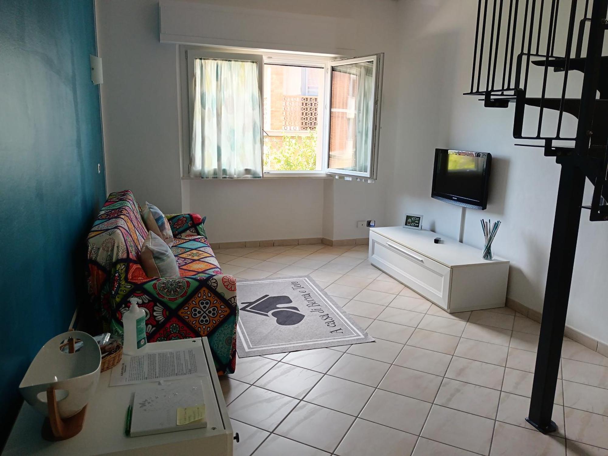 Apartamento A Casa Di Berna E Tere Venturina Terme Exterior foto