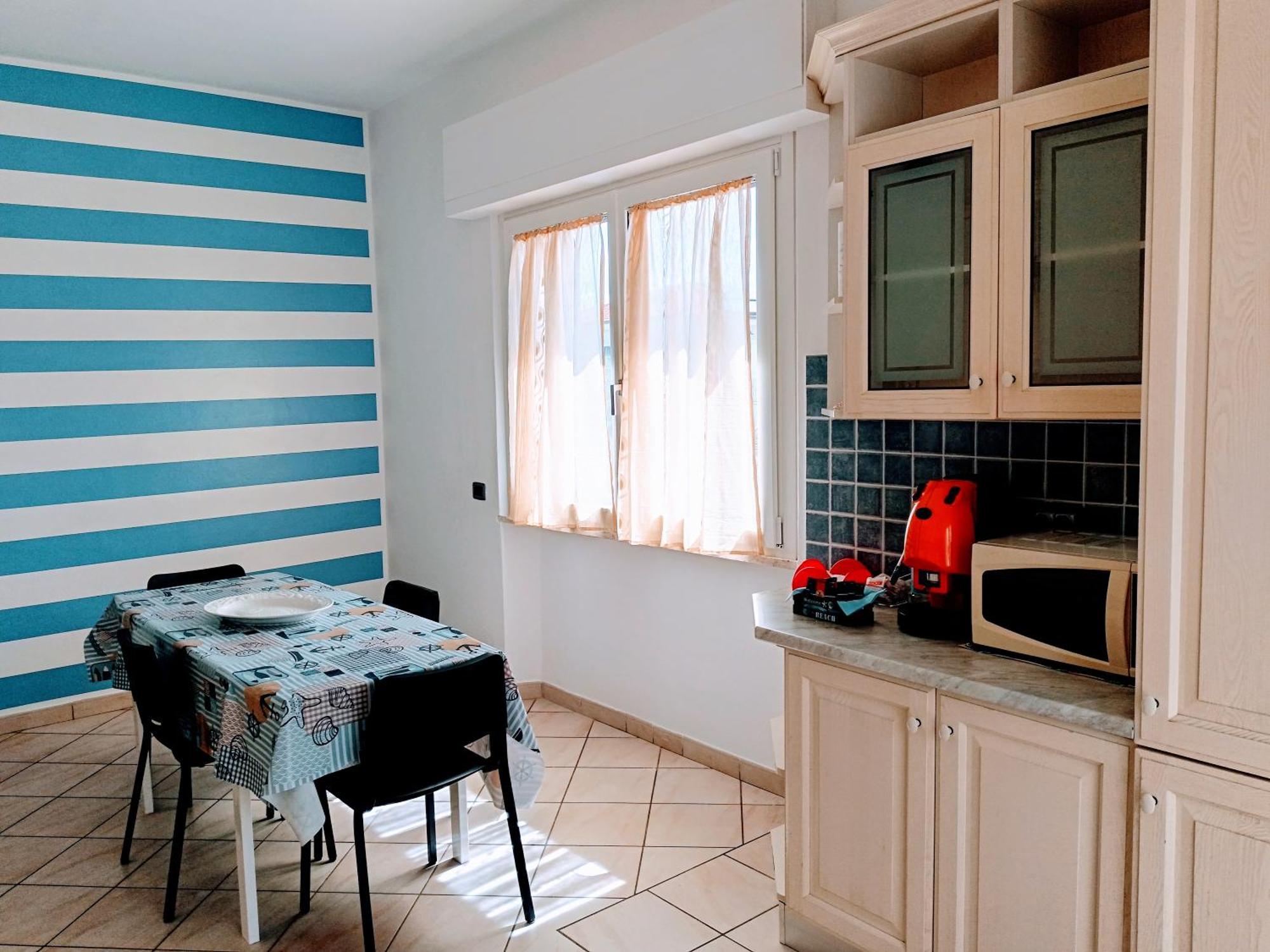 Apartamento A Casa Di Berna E Tere Venturina Terme Exterior foto